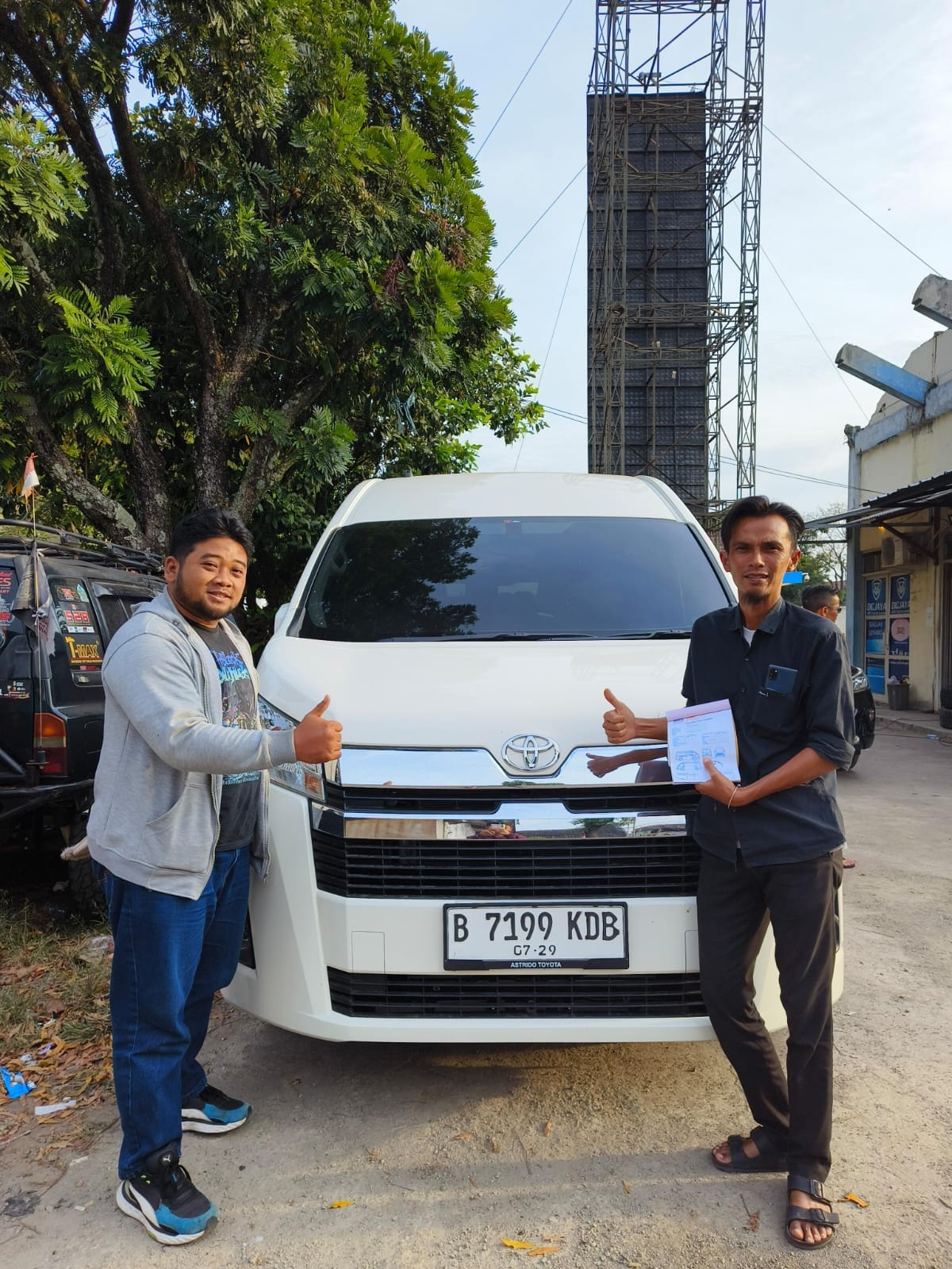 Gallery Sewa Mobil Cirebon Jakarta Tangerang PREMIO1 1
