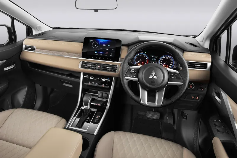 Mitsubishi Xpander: Partner Petualangan Hidup Dengan Gaya Modern dan Tangguh xpander interior
